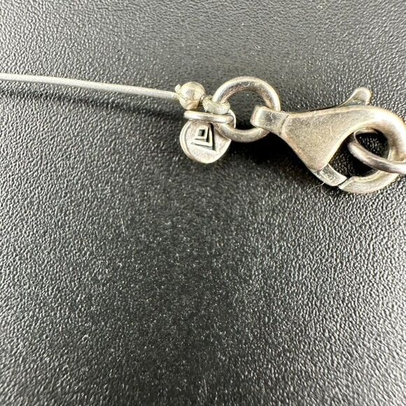 Silpada 925 Sterling Silver Quartz Shell Bead floating Necklace Guc - Picture 4 of 4